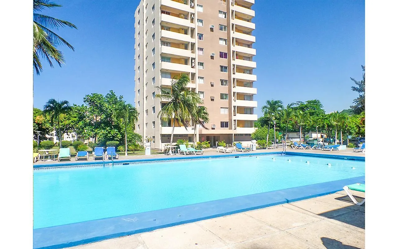 Apartment Sundreamer Suite @ Turtle Towers Ocho Rios
